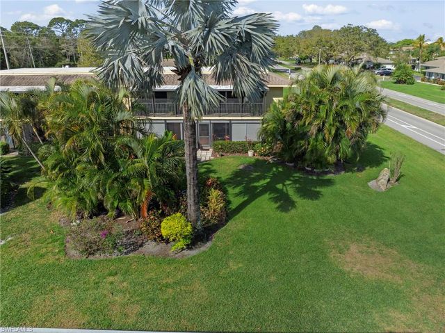 84 Glades BLVD 2, Naples, FL 34112