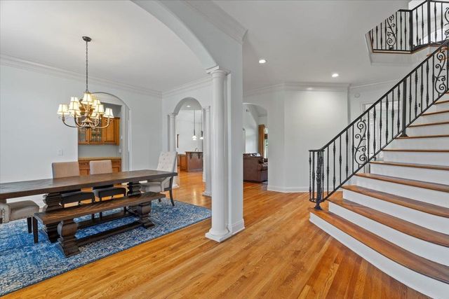 9248 LIGGON GREEN LN, Germantown, TN 38139