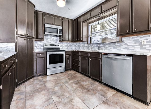 1220 Haley Place, College Station, TX 77845