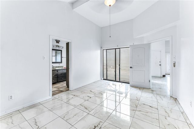 1220 Haley Place, College Station, TX 77845