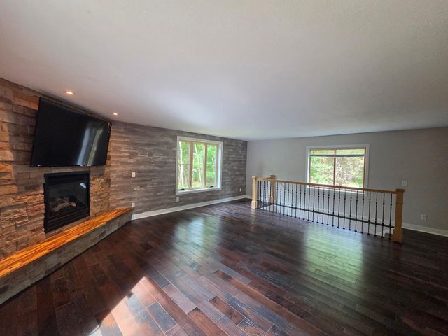 7220 237th Avenue NE, Stacy, MN 55079