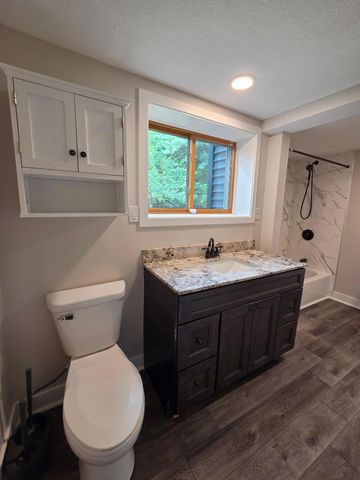 7220 237th Avenue NE, Stacy, MN 55079