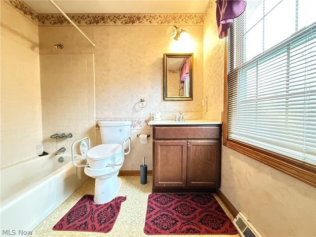 573 Beverly Drive, Tallmadge, OH 44278