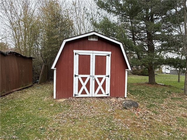 573 Beverly Drive, Tallmadge, OH 44278