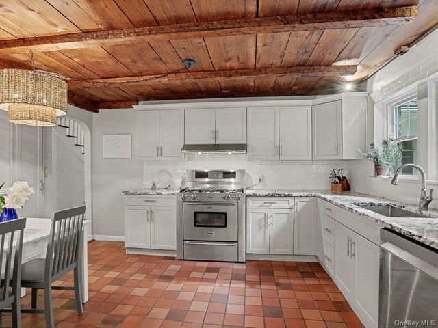 729 Croton Falls Road, Carmel, NY 10512
