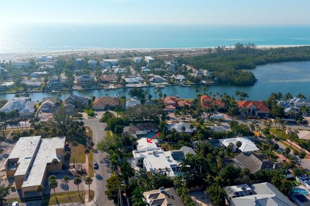 323 MADISON DRIVE, Sarasota, FL 34236