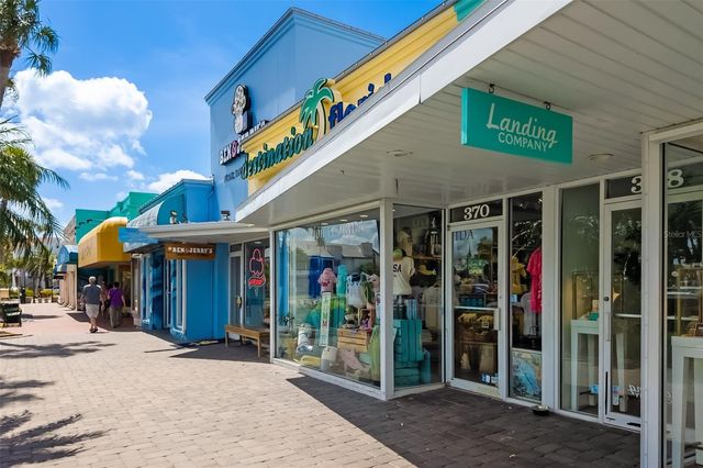 323 MADISON DRIVE, Sarasota, FL 34236