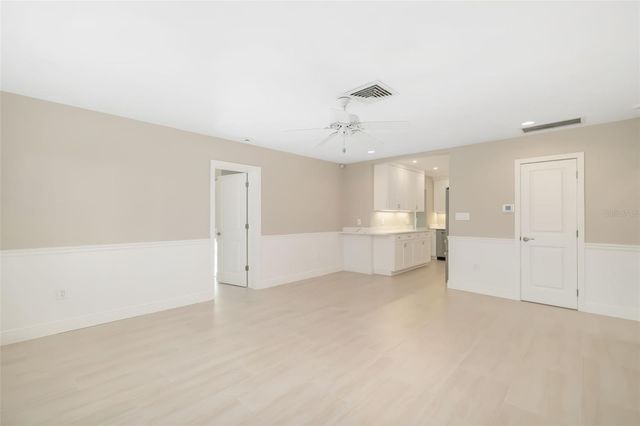 323 MADISON DRIVE, Sarasota, FL 34236