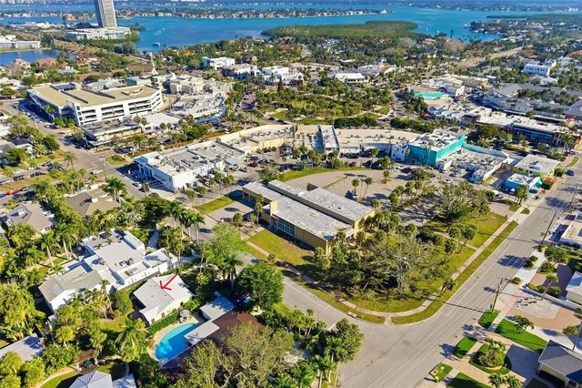 323 MADISON DRIVE, Sarasota, FL 34236