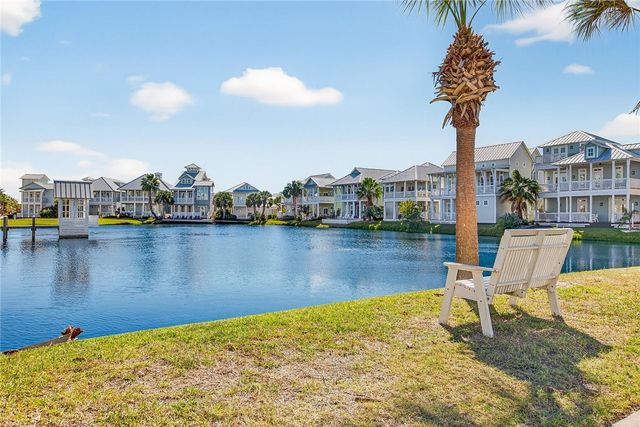 158 Bent Grass Dr, Port Aransas, TX 78373