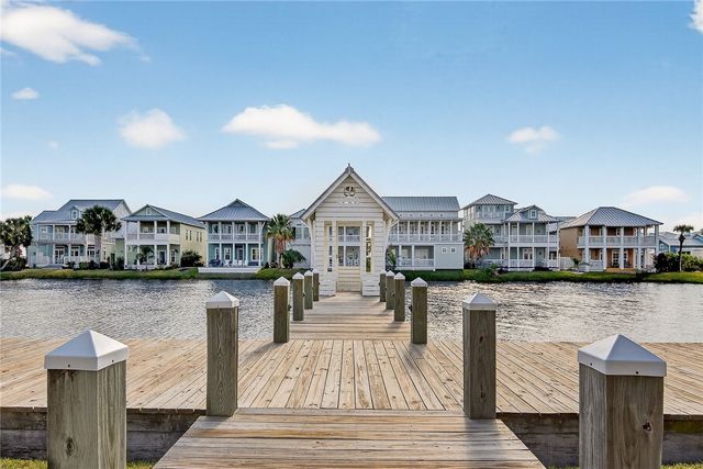 158 Bent Grass Dr, Port Aransas, TX 78373