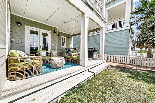 158 Bent Grass Dr, Port Aransas, TX 78373