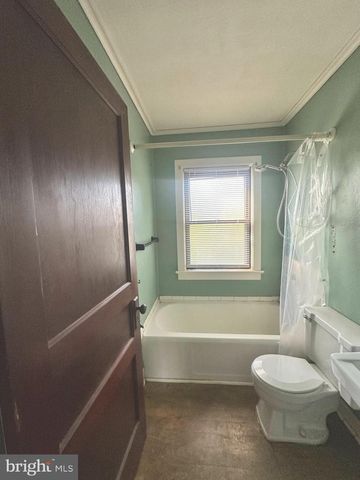 171 CLAFLIN AVE, Ewing, NJ 08638