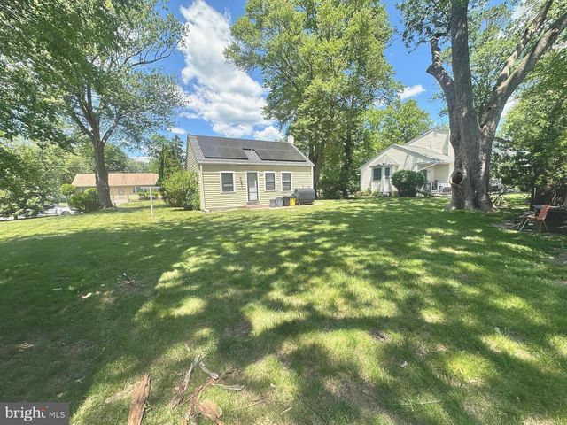 171 CLAFLIN AVE, Ewing, NJ 08638
