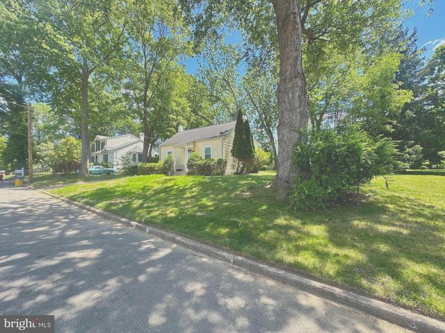 171 CLAFLIN AVE, Ewing, NJ 08638