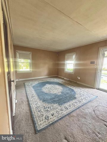 171 CLAFLIN AVE, Ewing, NJ 08638