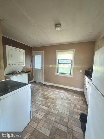 171 CLAFLIN AVE, Ewing, NJ 08638