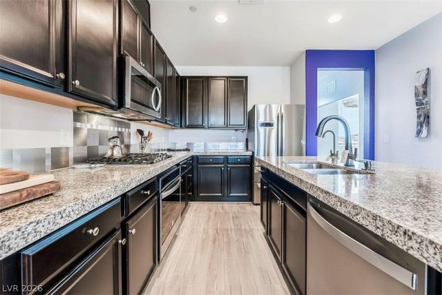 181 Petaluma Valley Drive, Las Vegas, NV 89138