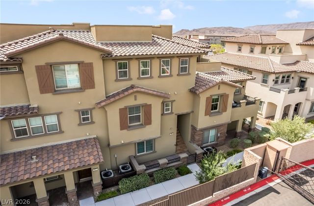181 Petaluma Valley Drive, Las Vegas, NV 89138