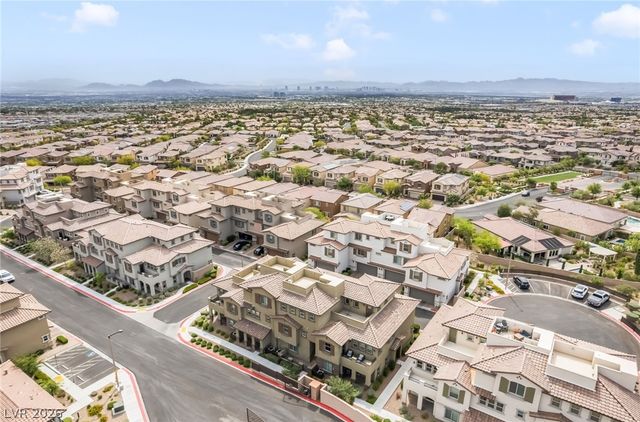 181 Petaluma Valley Drive, Las Vegas, NV 89138