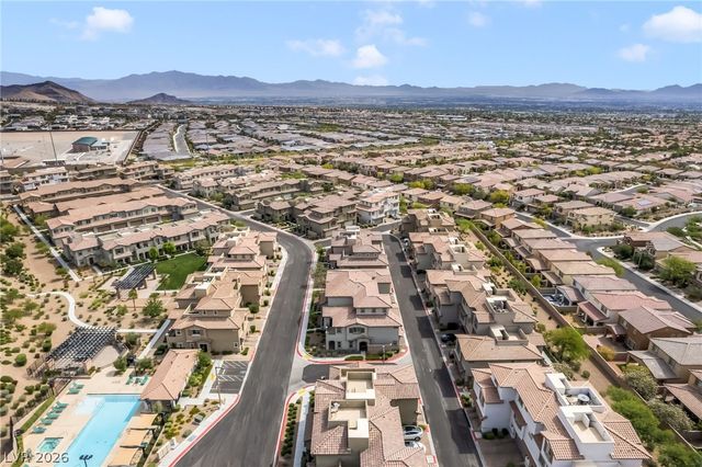 181 Petaluma Valley Drive, Las Vegas, NV 89138