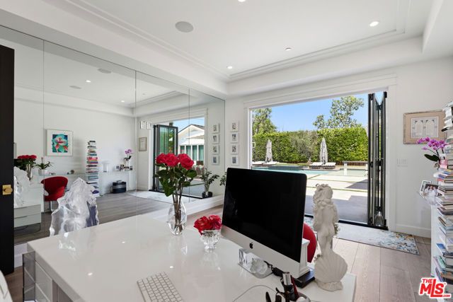 5342 Shoshone Avenue, Encino (los Angeles), CA 91316