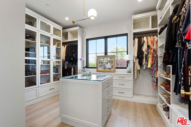5342 Shoshone Avenue, Encino (los Angeles), CA 91316