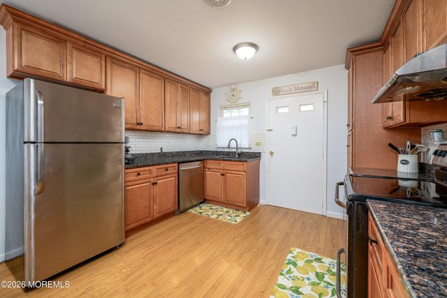 45A Cambridge Court, Lakewood, NJ 08701