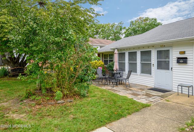 45A Cambridge Court, Lakewood, NJ 08701
