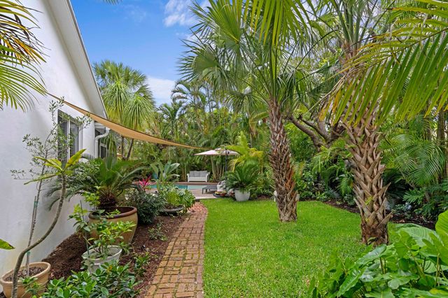 1828 N Ocean, Lake Worth Beach, FL 33460