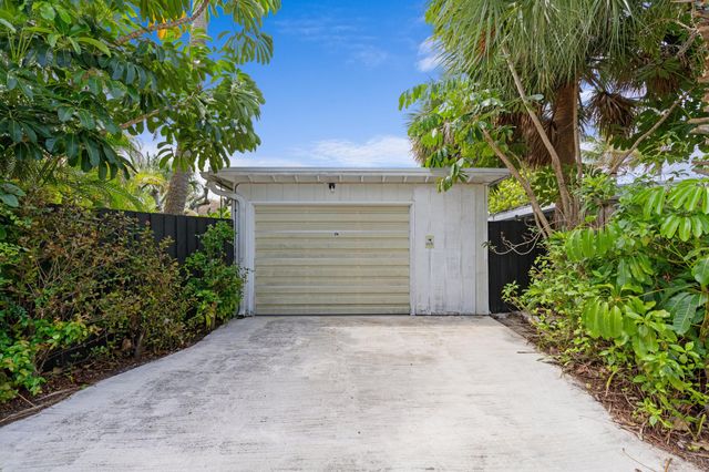 1828 N Ocean, Lake Worth Beach, FL 33460