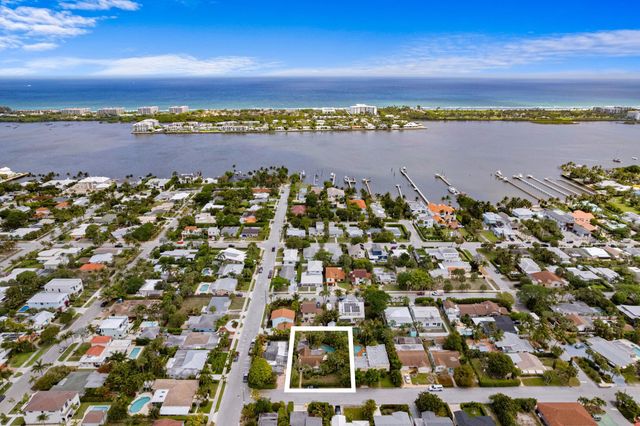 1828 N Ocean, Lake Worth Beach, FL 33460