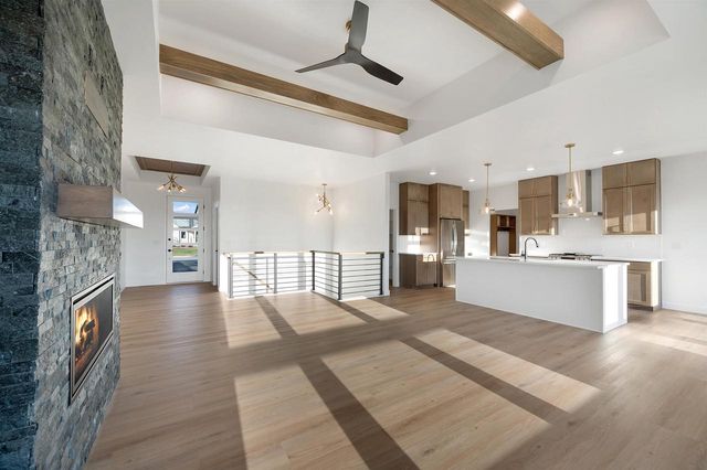 713 ROYAL ST PATS DRIVE, Wrightstown, WI 54180