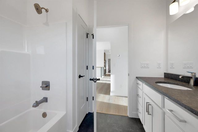 713 ROYAL ST PATS DRIVE, Wrightstown, WI 54180