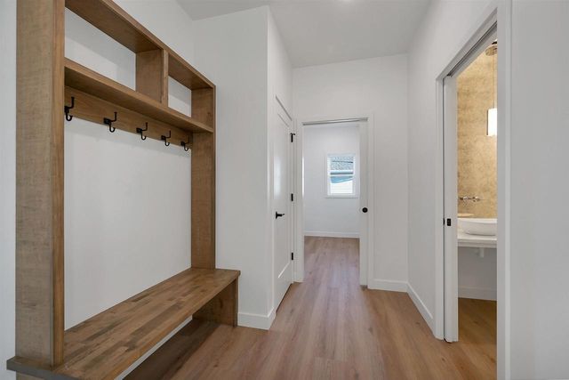 713 ROYAL ST PATS DRIVE, Wrightstown, WI 54180