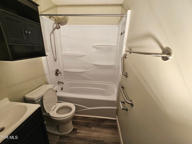 3910 Bond Drive, Kingsport, TN 37664