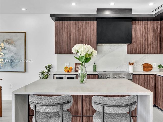 4640 SW 32nd Ave D1, Dania Beach, FL 33312