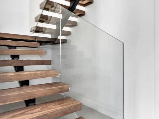 4640 SW 32nd Ave D1, Dania Beach, FL 33312