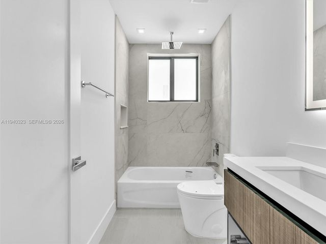 4640 SW 32nd Ave D1, Dania Beach, FL 33312