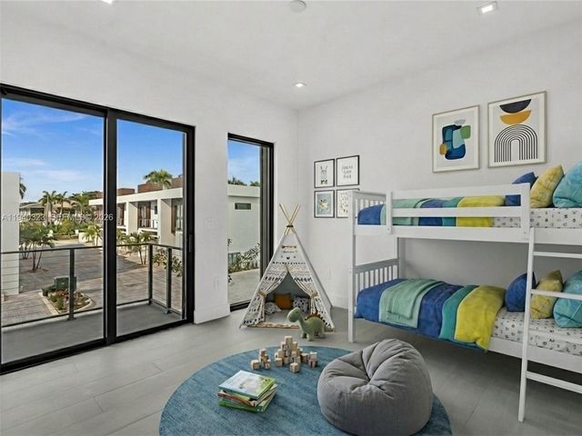 4640 SW 32nd Ave D1, Dania Beach, FL 33312