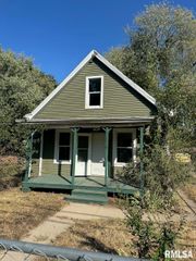 1618 S ARAGO Street, Peoria, IL 61605