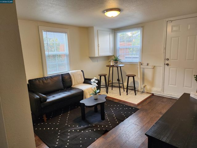 2387 Humphrey Avenue, Richmond, CA 94804