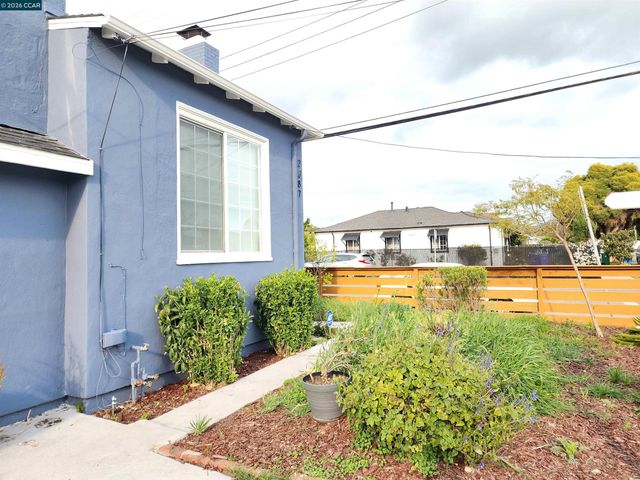 2387 Humphrey Avenue, Richmond, CA 94804
