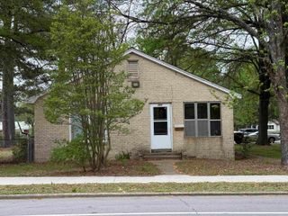 141 Conway Blvd., Conway, AR 72034