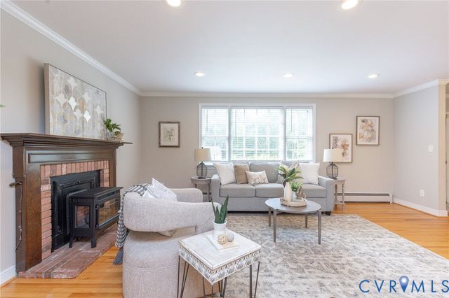 10211 Hobby Hill Rd, Richmond, VA 23235