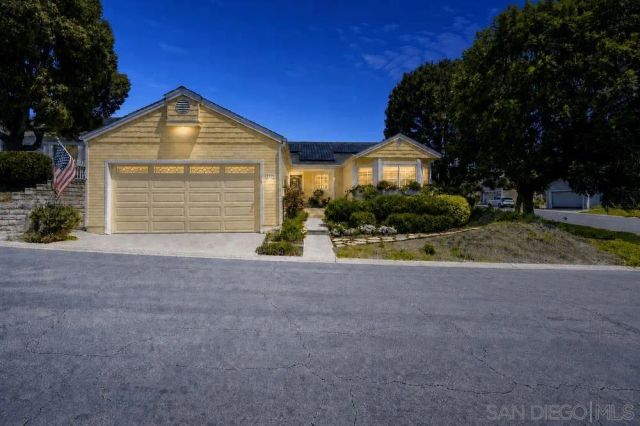 4470 Garnet, Oceanside, CA 92056