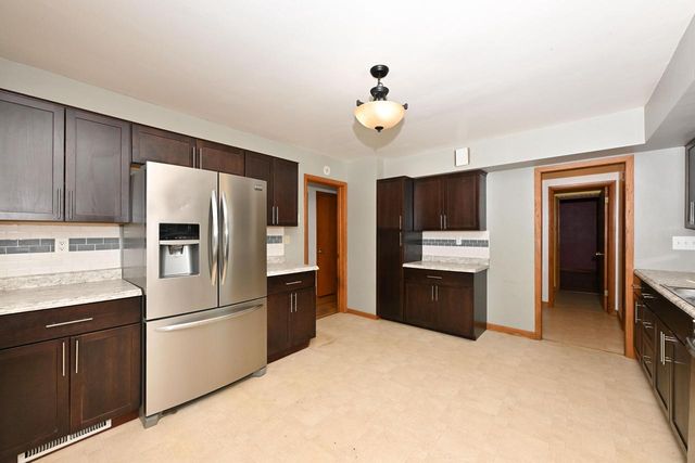3825 Saint Clair STREET, Racine, WI 53402