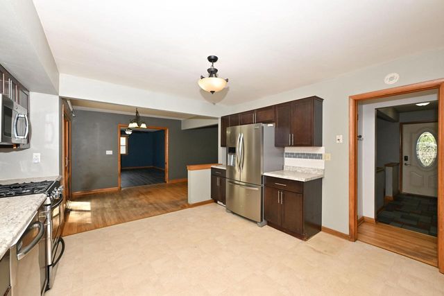 3825 Saint Clair STREET, Racine, WI 53402