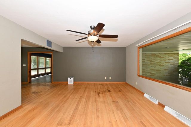 3825 Saint Clair STREET, Racine, WI 53402