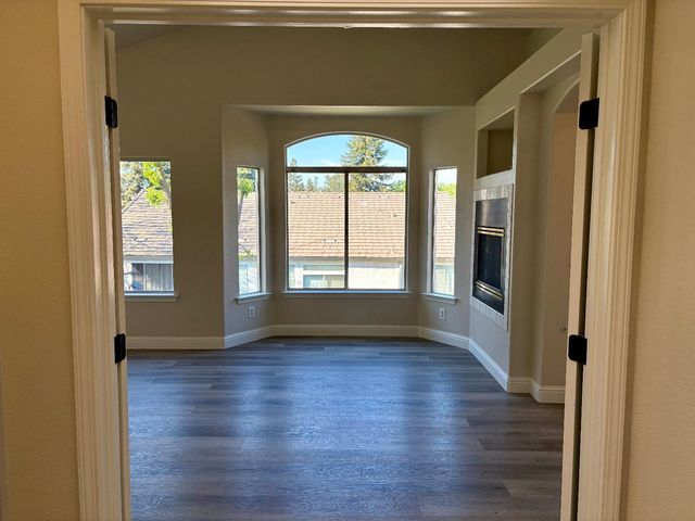 5930 W Birch Avenue, Fresno, CA 93722